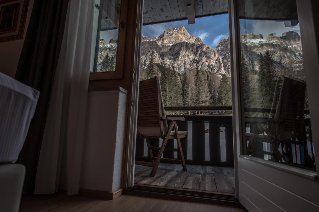 Hotel Ciasa Salares San Cassiano  Exteriér fotografie