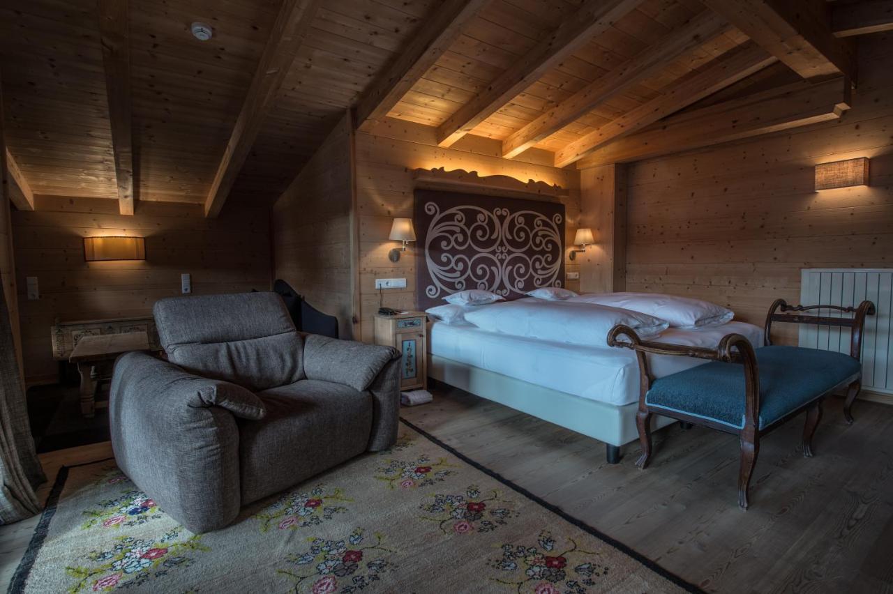 Hotel Ciasa Salares San Cassiano  Exteriér fotografie