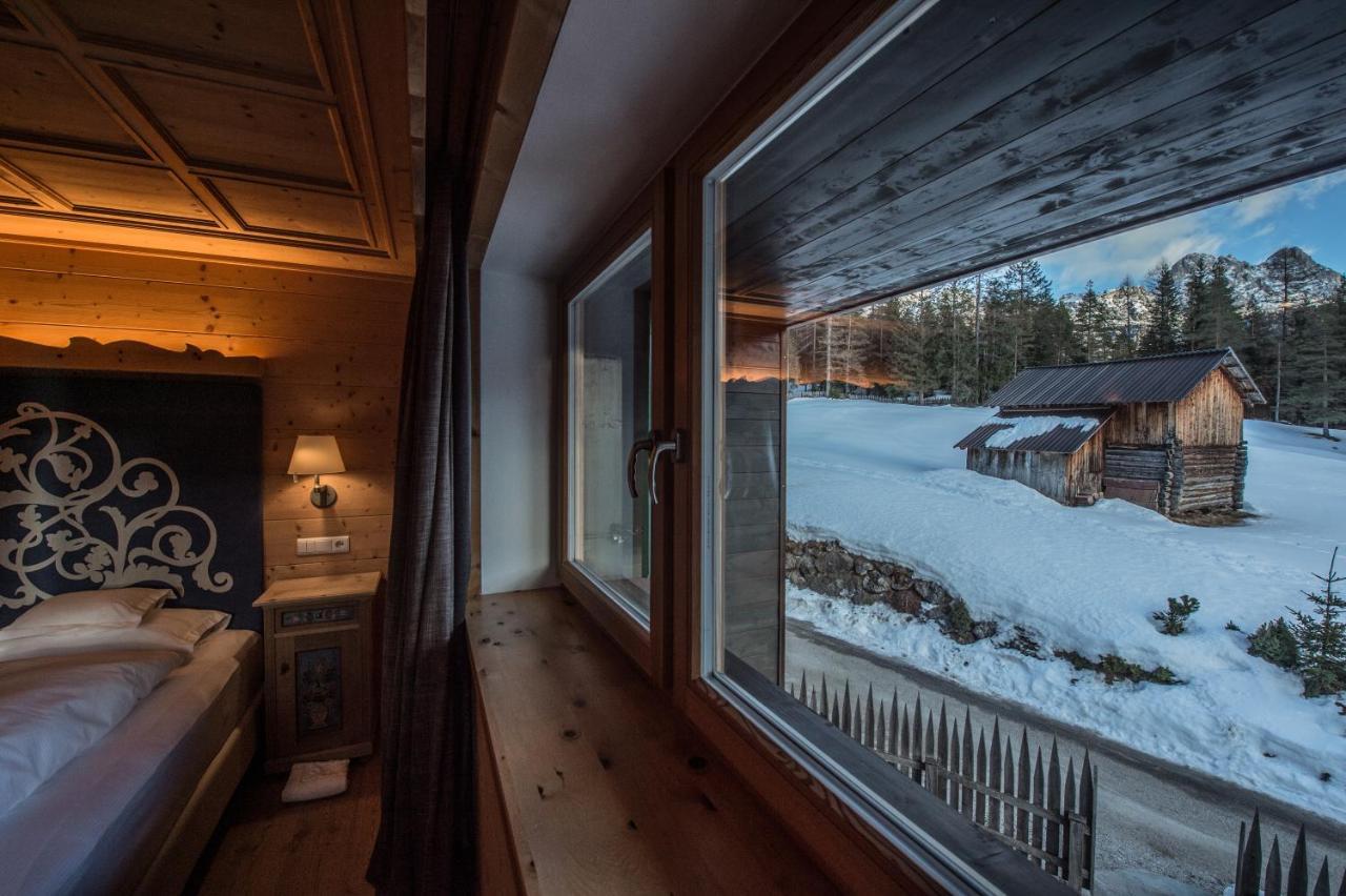 Hotel Ciasa Salares San Cassiano  Exteriér fotografie